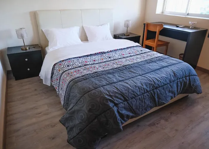 بيت ضيافة Local Do Arado